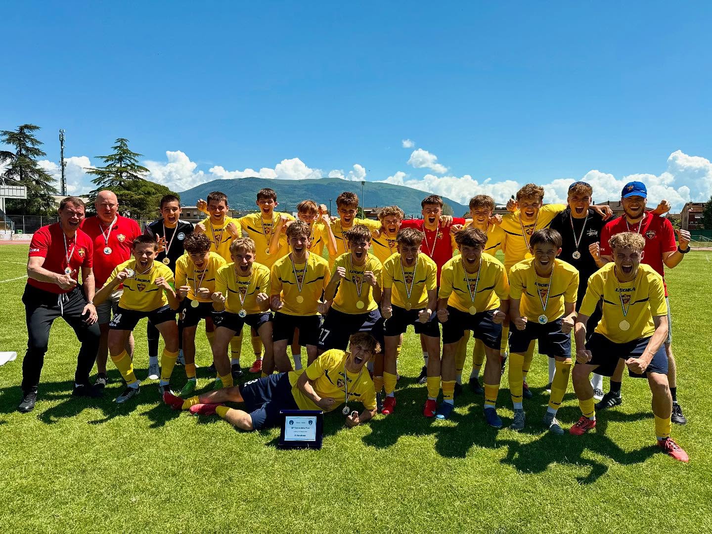Jungtinė BFA ir FA „Dainavos“ U-16 komanda Italijoje iškovojo 3 vietą