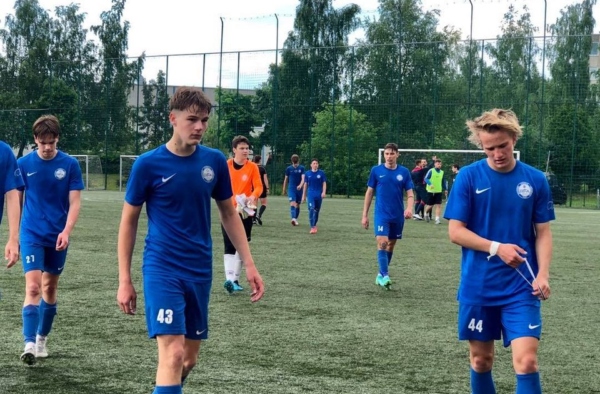 BFA B išleido tris taškus iš rankų