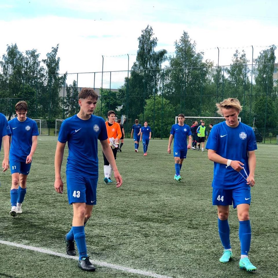 BFA B išleido tris taškus iš rankų